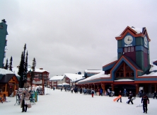 6 Best Places To Visit In December In Canada: Skiing Adventures